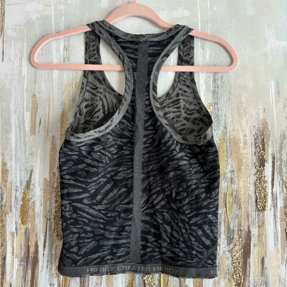 Swiftly Tech Racerback Tank 2.0 - Picture 7 of 7